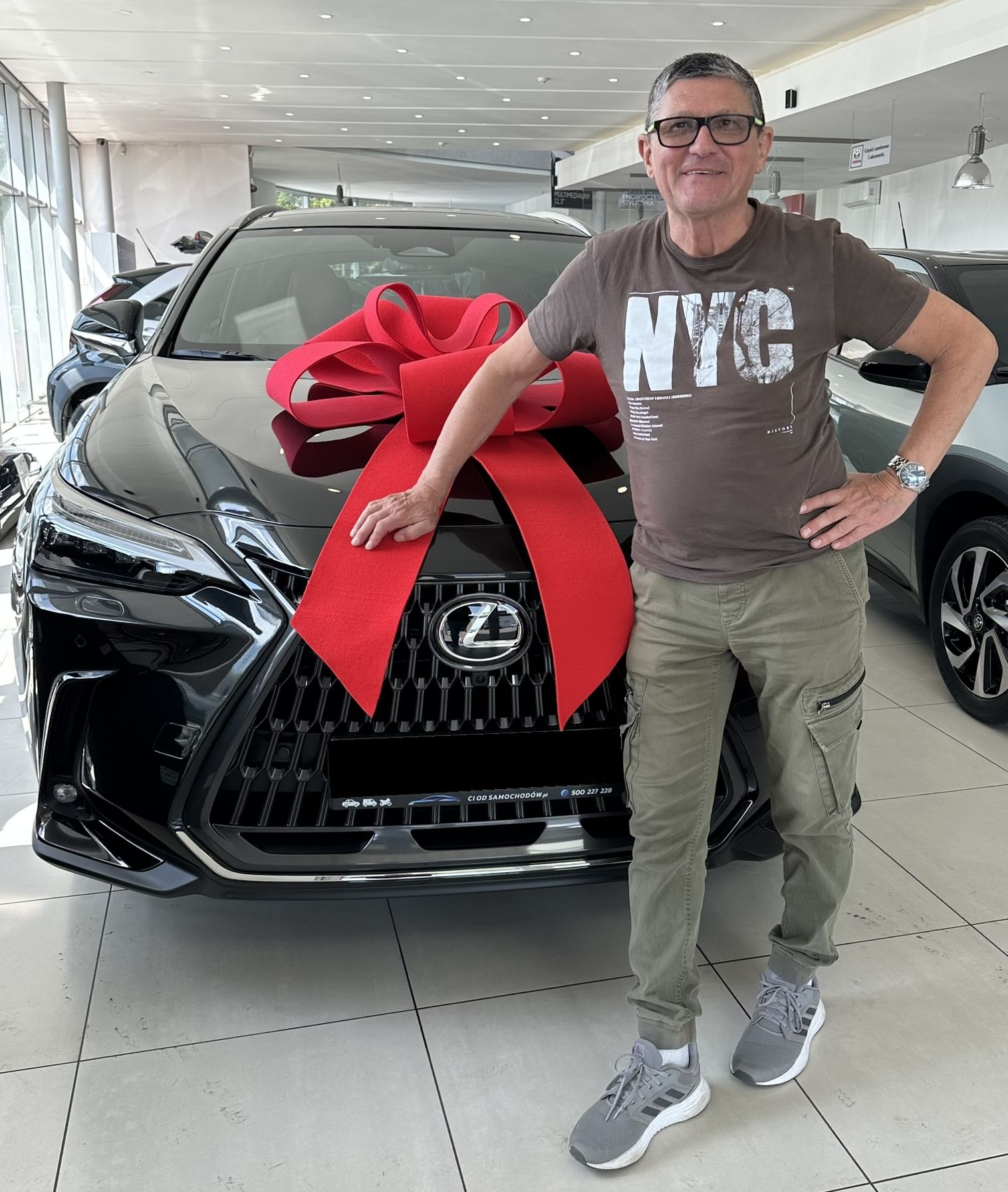 Wydanie – LEXUS NX 450h